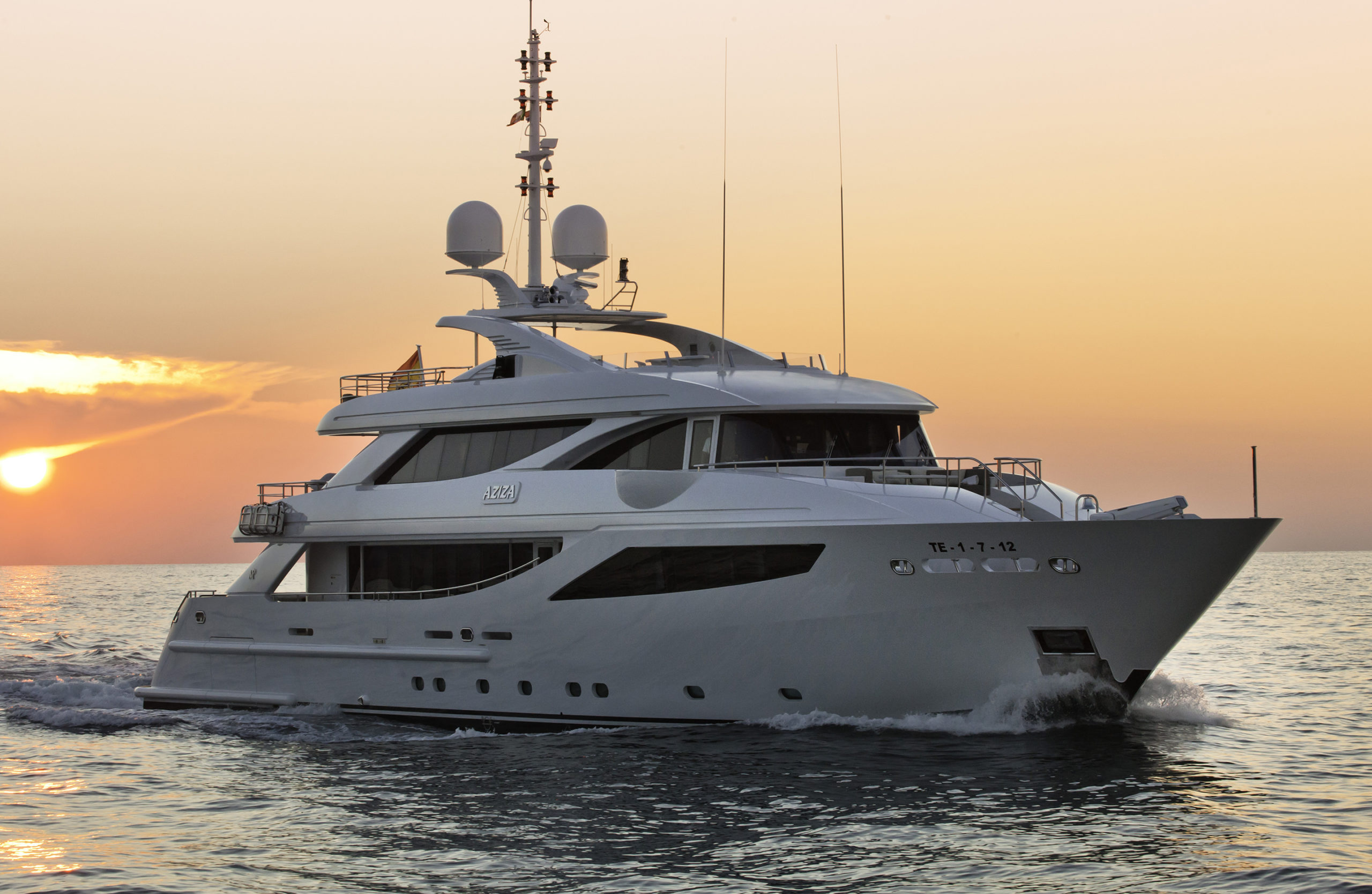 M/Y Aziza